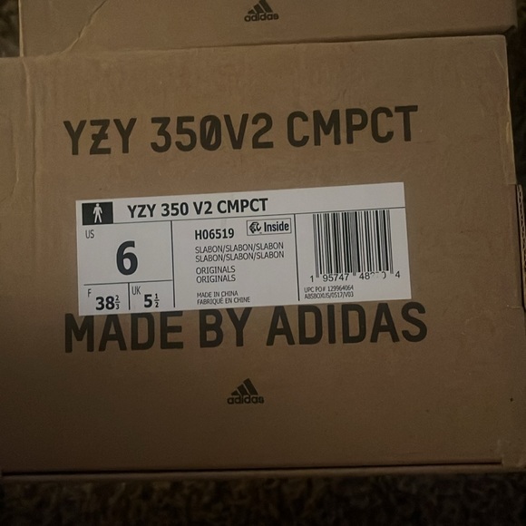 Yeezy 350 V2 CMPCT “slate bone” - Picture 7 of 9